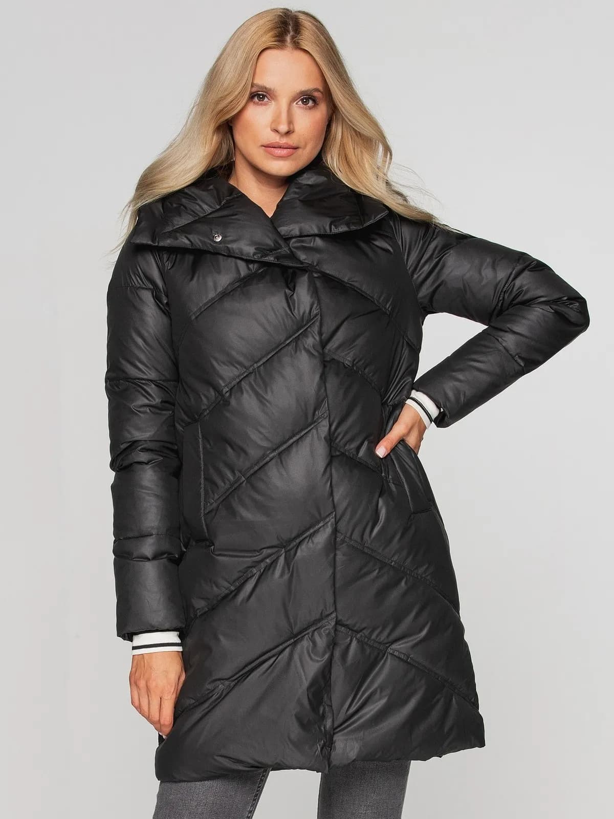 Gdzie kupić płaszcz zimowy damski: 5 najlepszych sklepów online